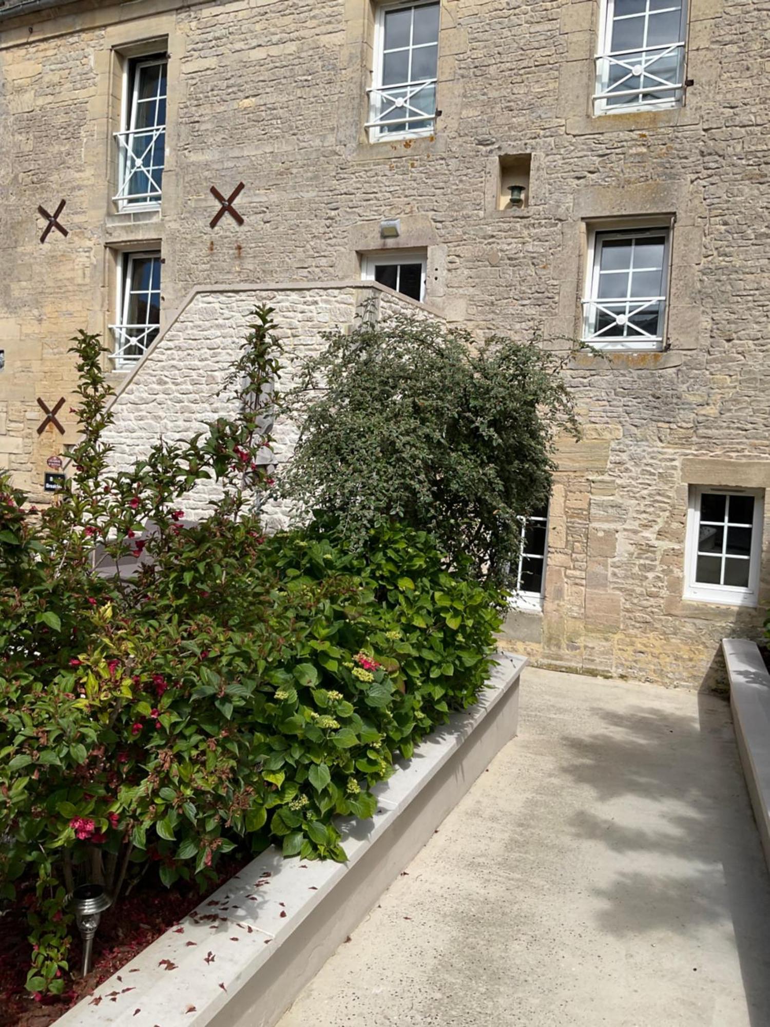 Chambres D'Hotes De L'Ancienne Auberge Thaon Extérieur photo